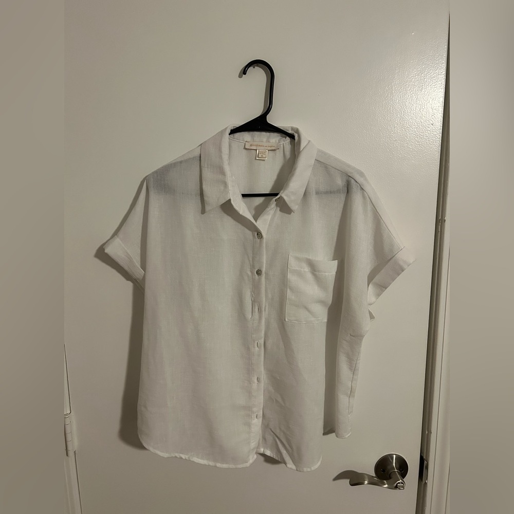Short sleeve button up. Size xl